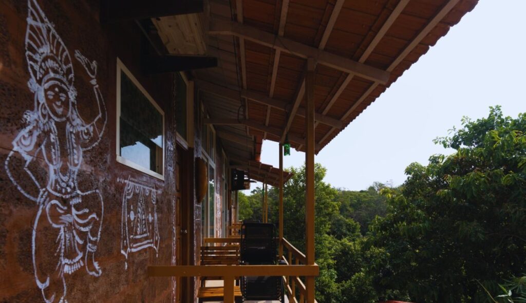 resort stay in sirsi -ibbani jungle resort